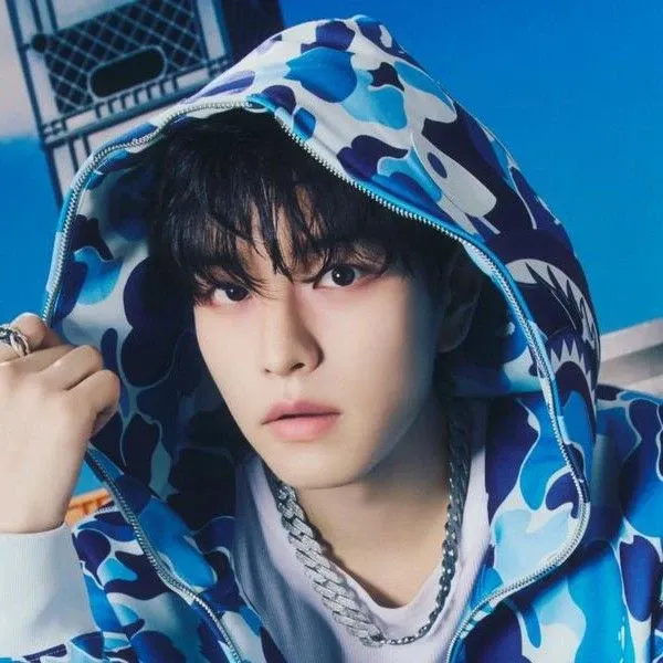 Behind-the-scenes cut of Seungmin (Stray Kids)