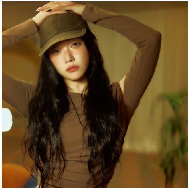 Behind-the-scenes cut of Tsuki (Billlie)