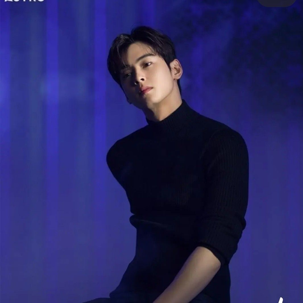 Latest photo of Eunwoo (ASTRO)