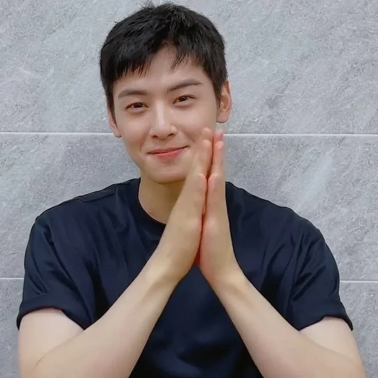 Recent activity shot of Eunwoo (ASTRO)