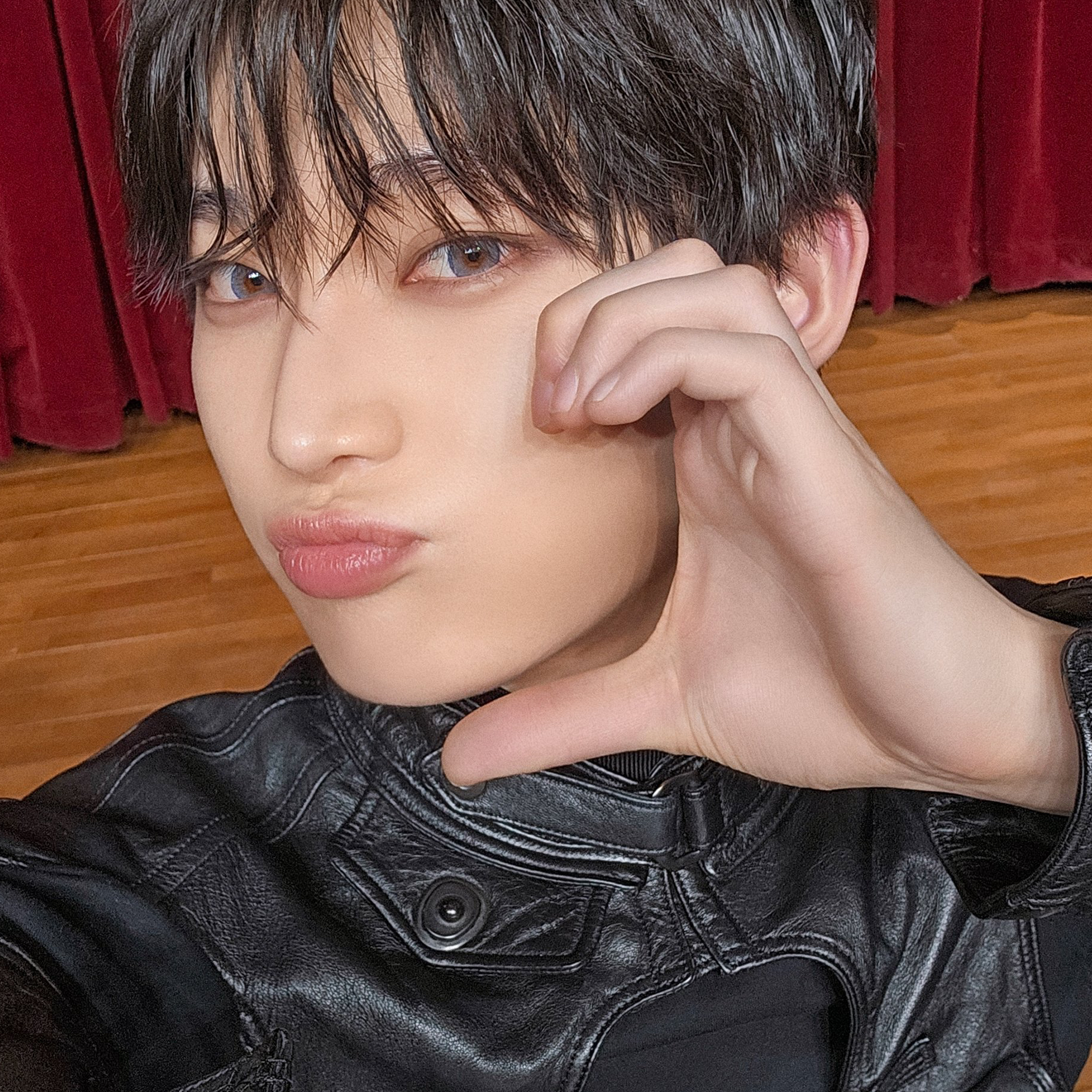 선우 (ENHYPEN)의 비하인드 컷