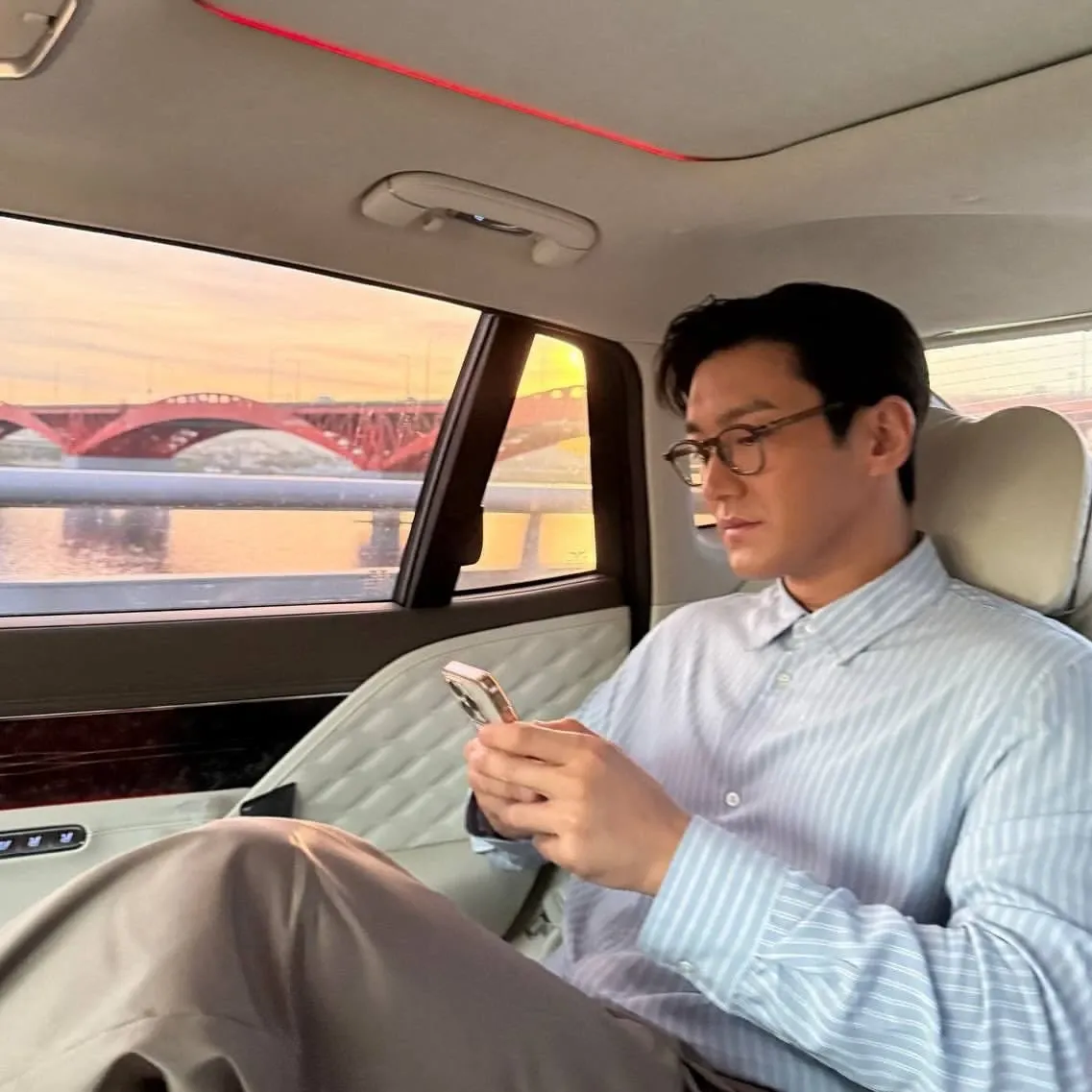 Latest photo of Siwon (Super Junior)
