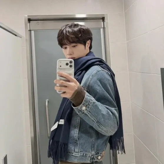 Behind-the-scenes cut of Hyunsuk (CIX)