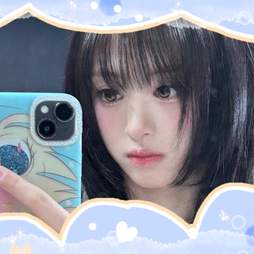 Recent activity shot of Ahyeon (BABYMONSTER)