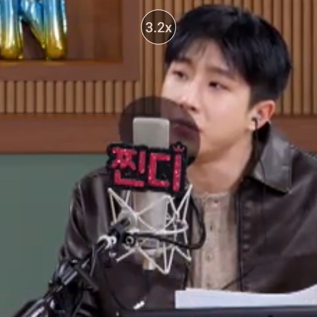 A moment captured by ASTRO's fan