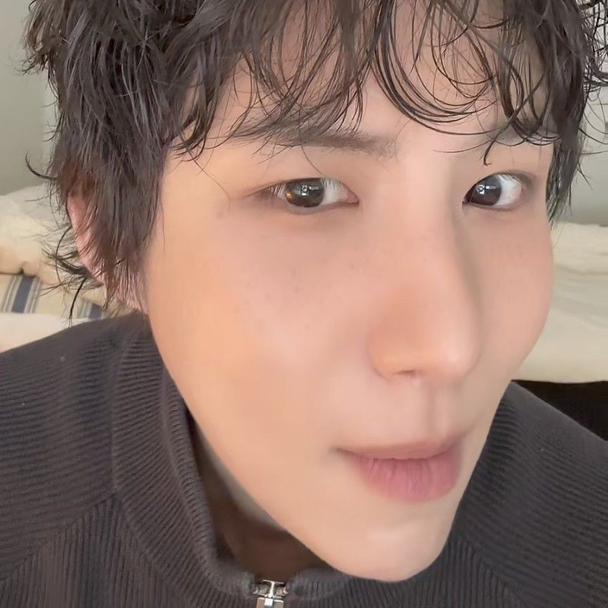 Latest photo of Wow (A.C.E)