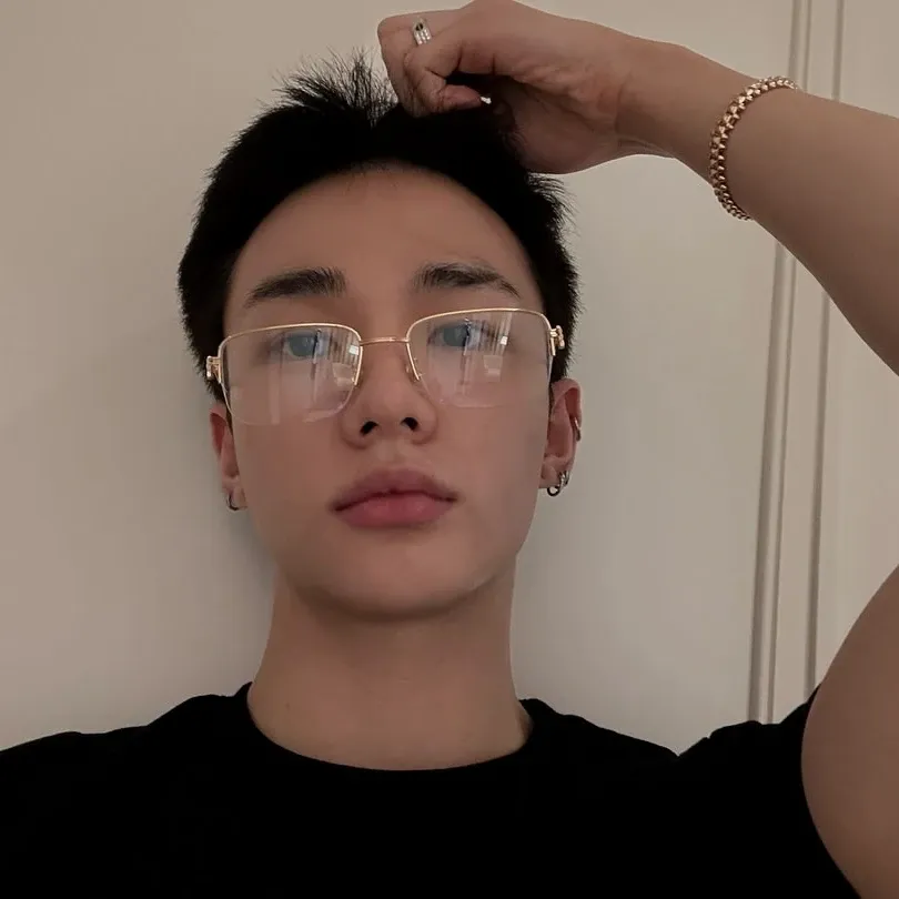 Recent activity shot of Hyunjin (Stray Kids)