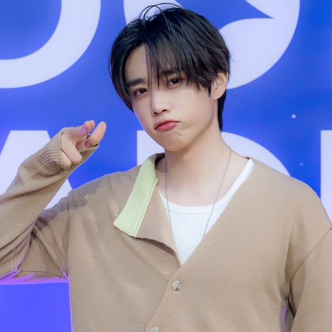 선우 (더보이즈)의 최신 사진