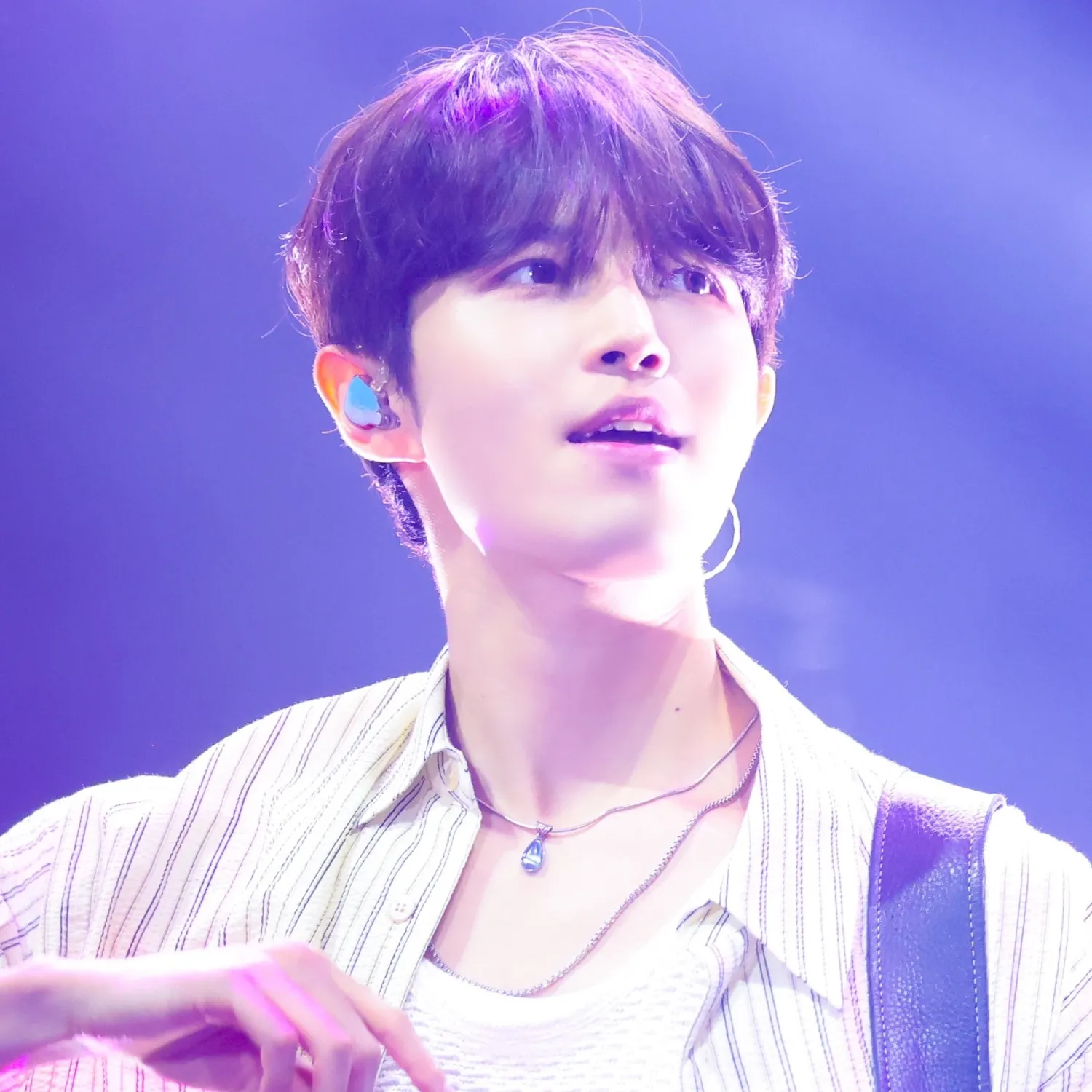 Behind-the-scenes cut of Kim Jaehwan