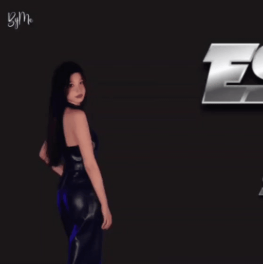 Behind-the-scenes cut of Esther Yu