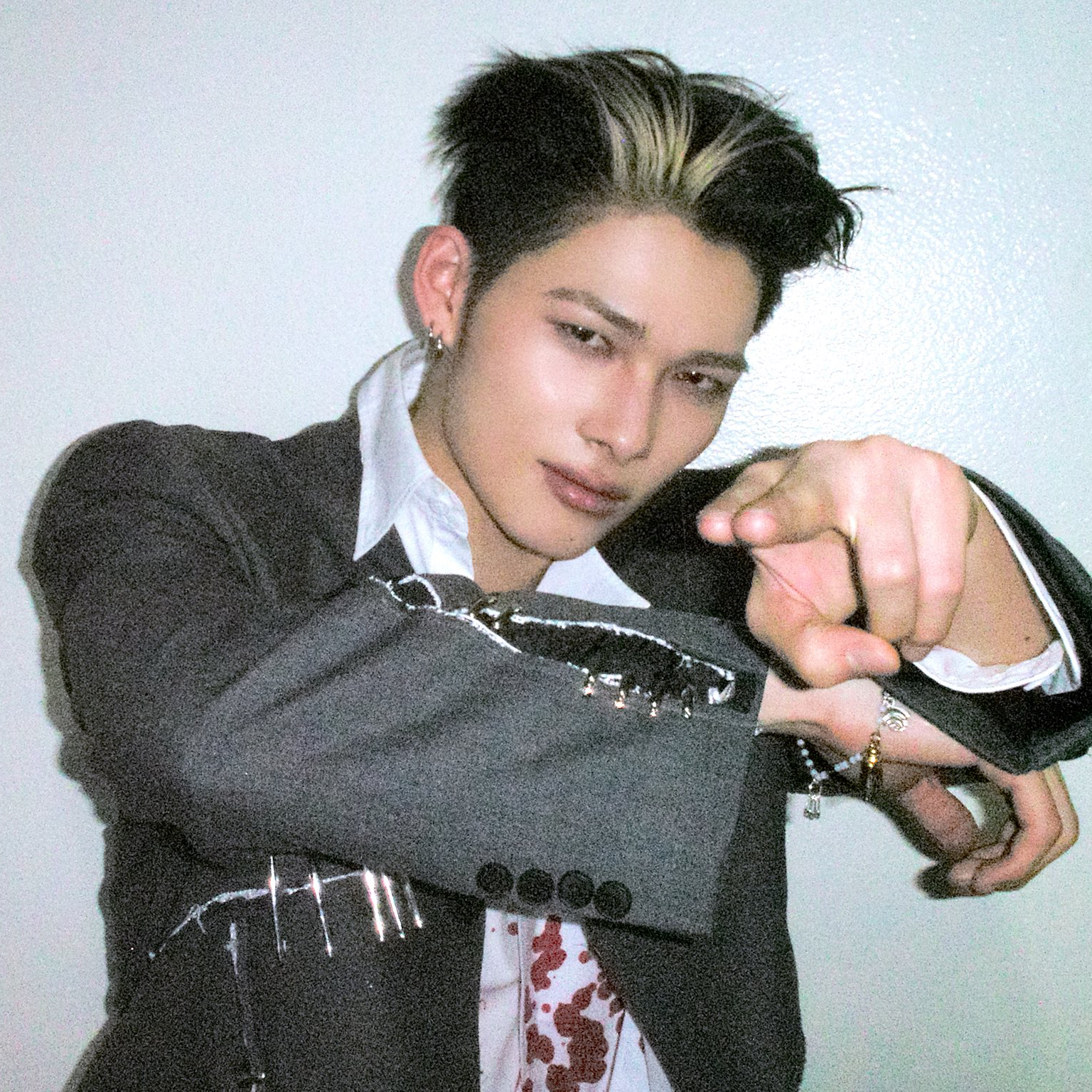 NI-KI (ENHYPEN)的最新照片