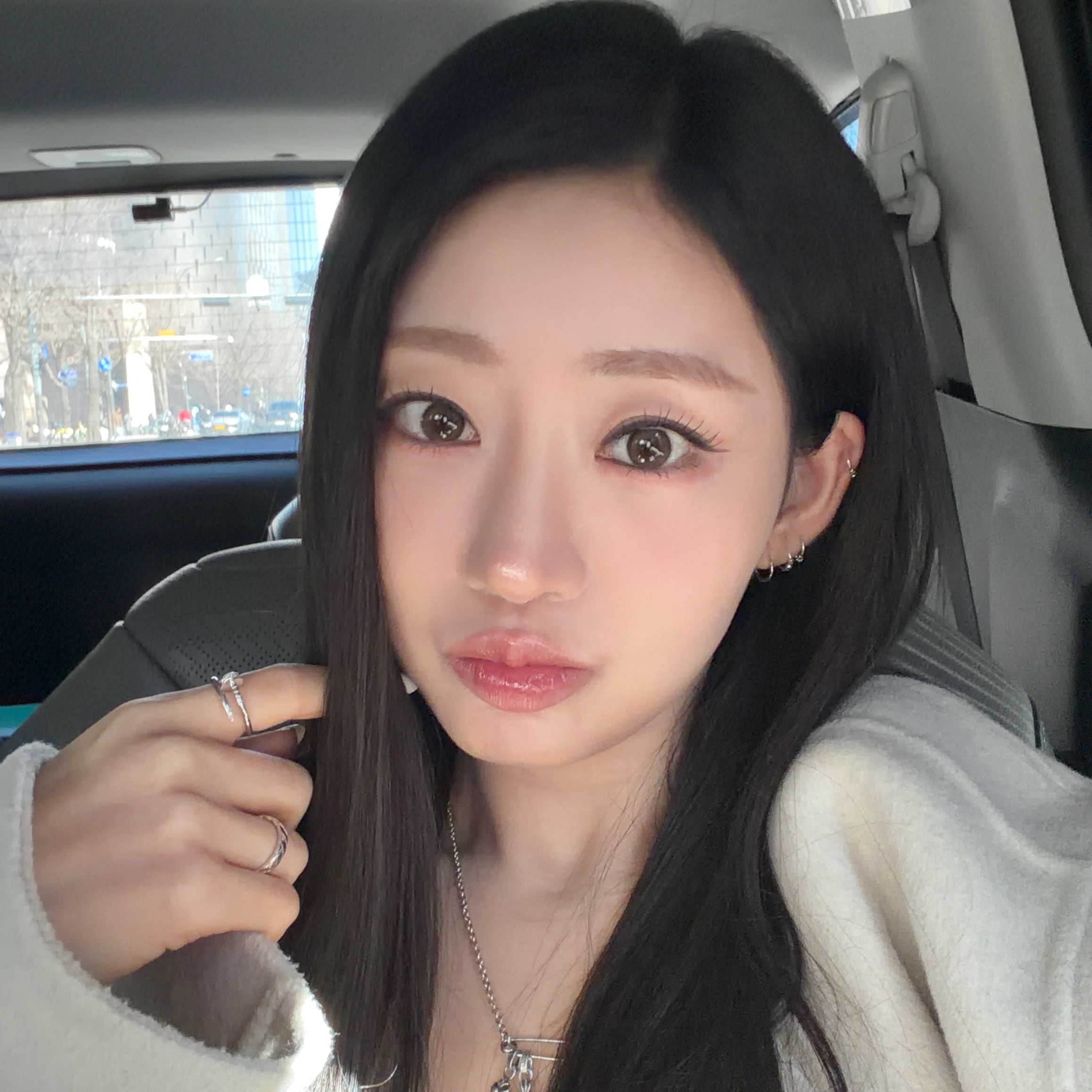 Julie (KISS OF LIFE)的最新照片