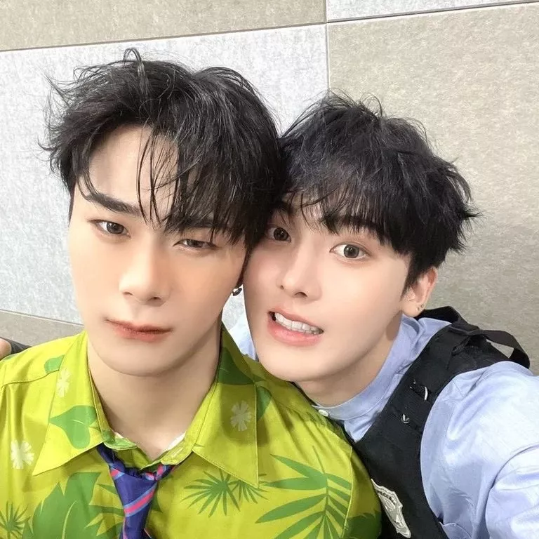 Latest photo of Moonbin (ASTRO)