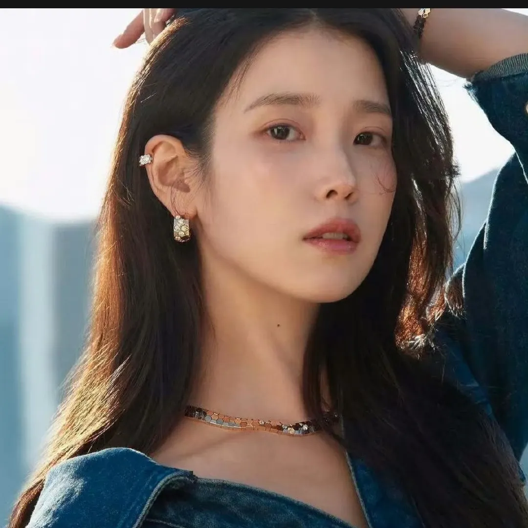 아이유의 비하인드 컷