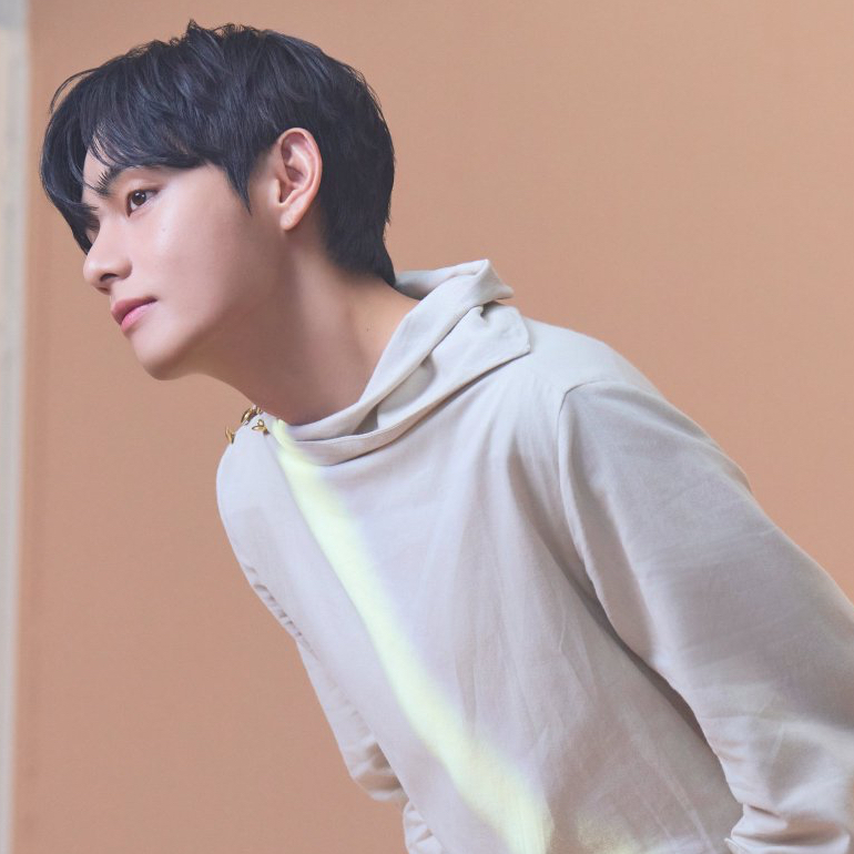 V (BTS)の最新写真
