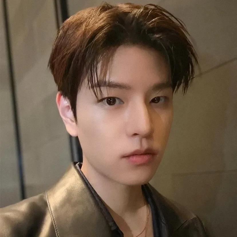 Behind-the-scenes cut of Seungmin (Stray Kids)
