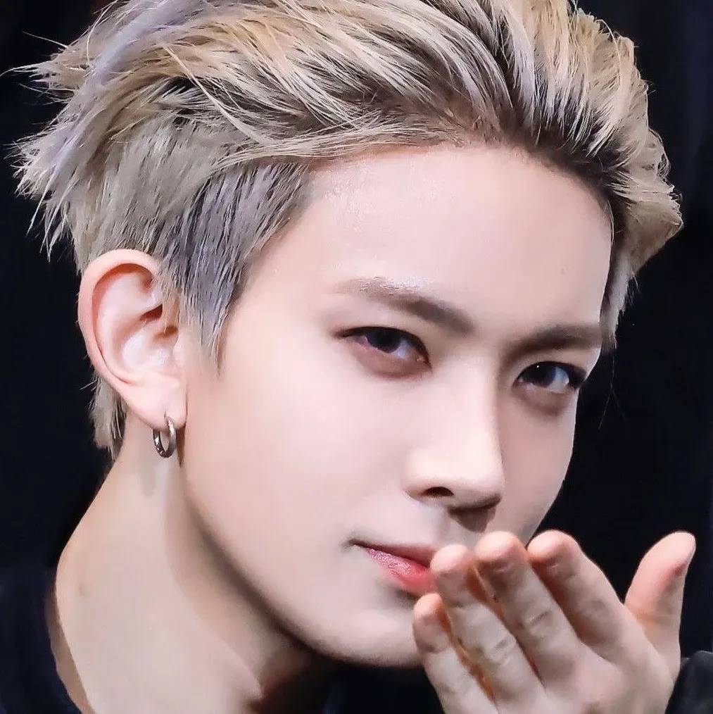 희승 최근 활동샷