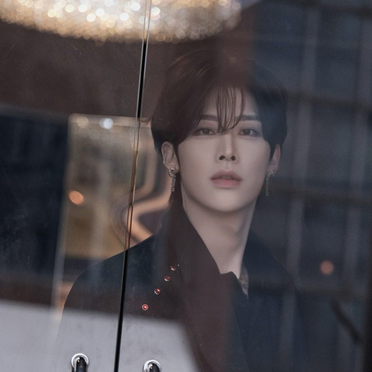 A moment captured by Ricky (ZEROBASEONE)'s fan