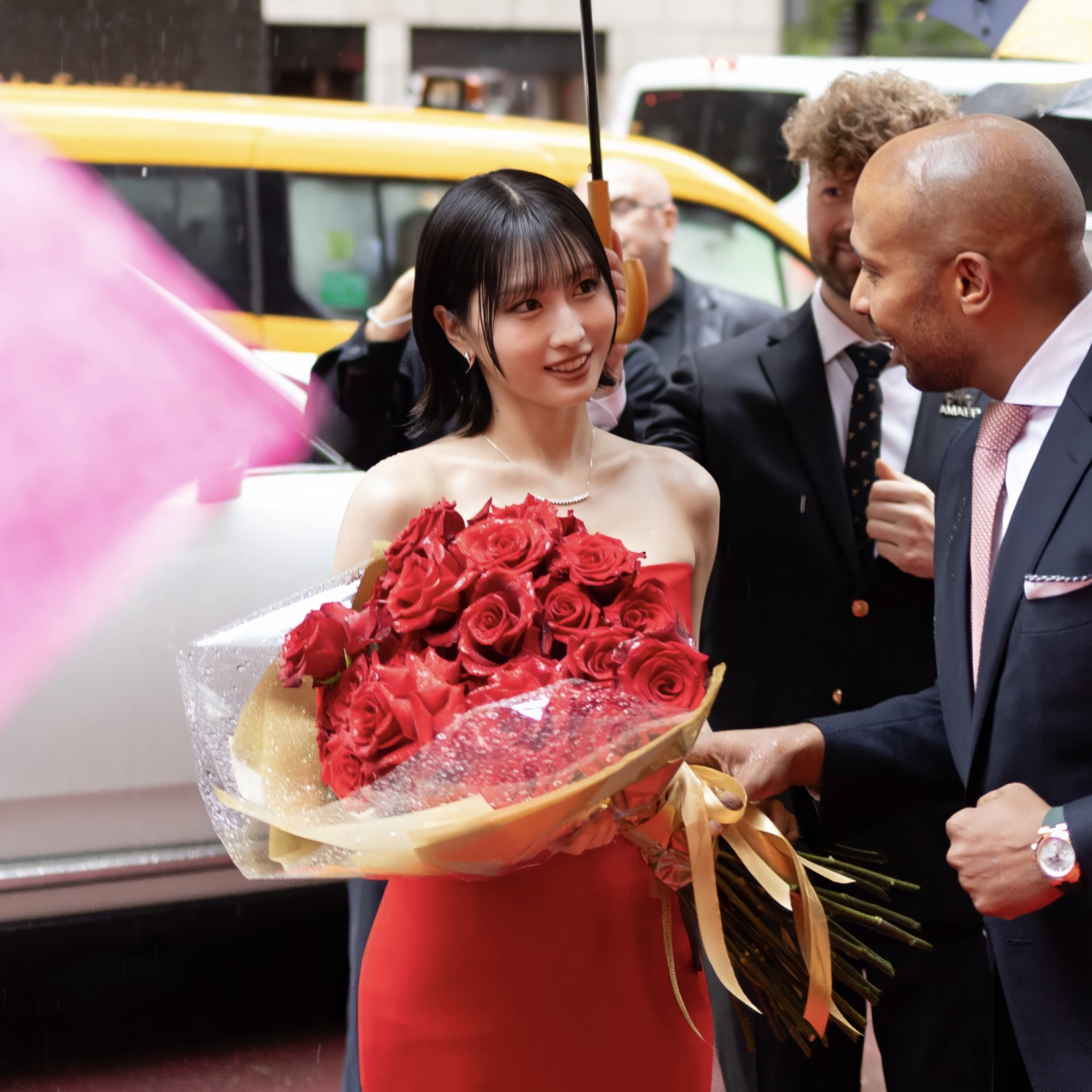 모모 (TWICE)의 최신 사진