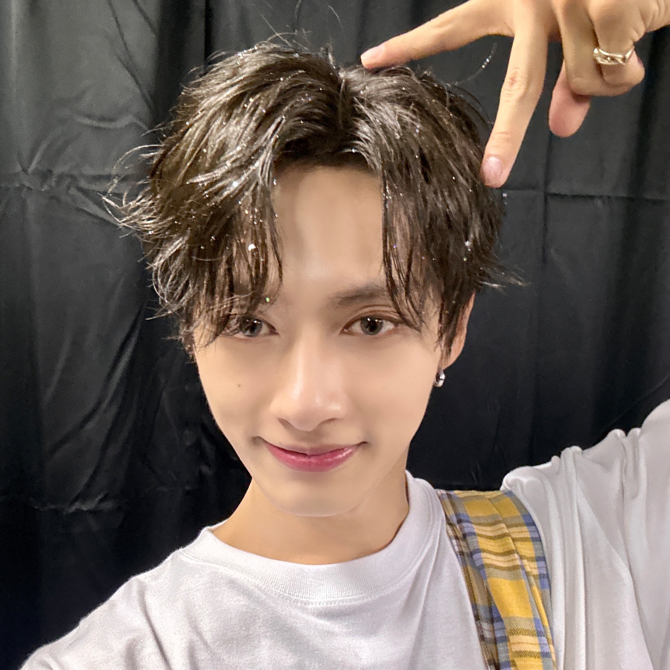 Recent activity shot of Jun (SEVENTEEN)