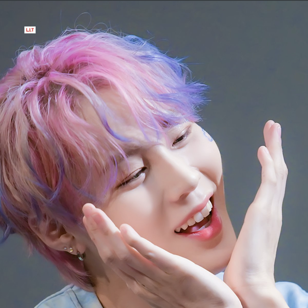 하성운 최근 활동샷