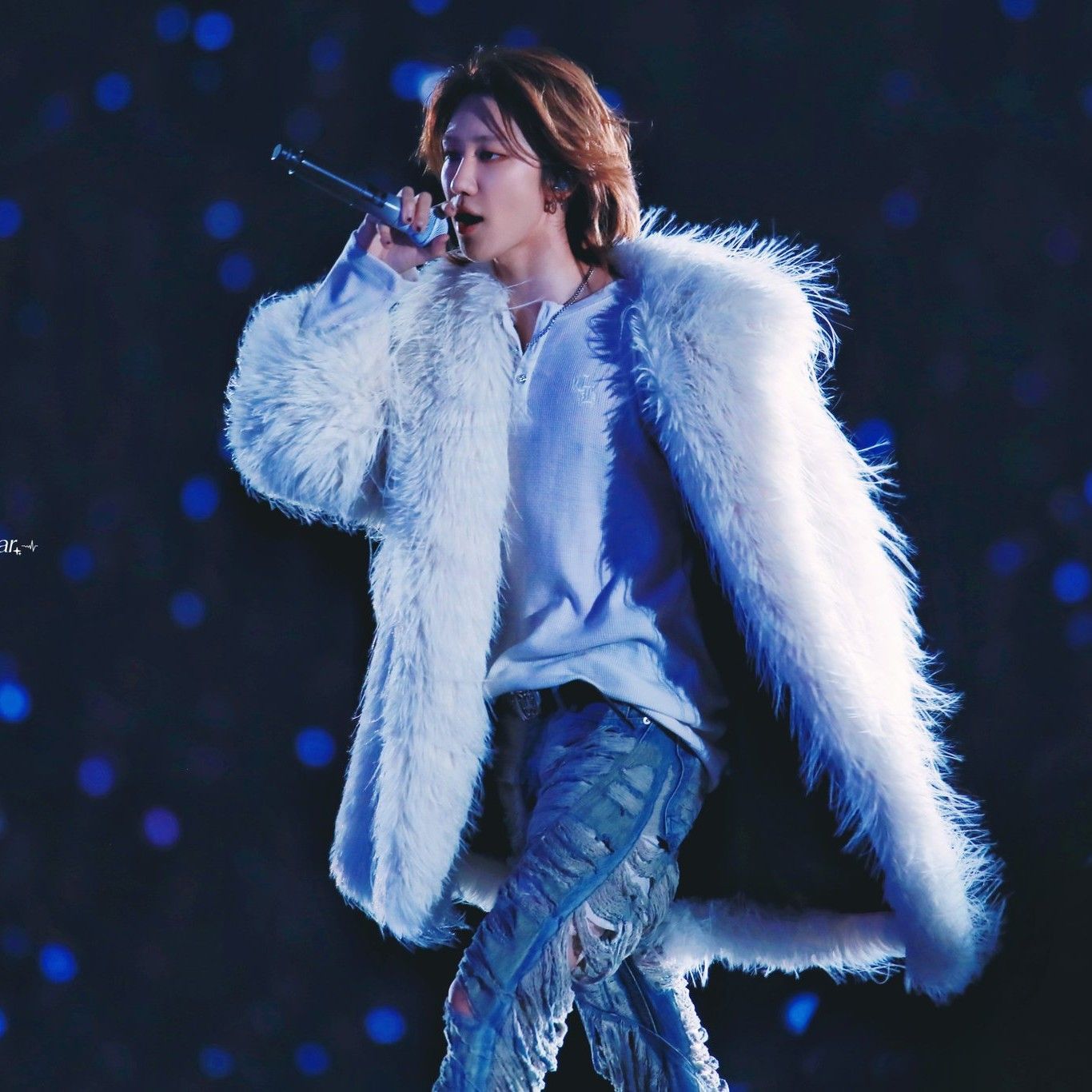 Behind-the-scenes cut of The 8 (SEVENTEEN)