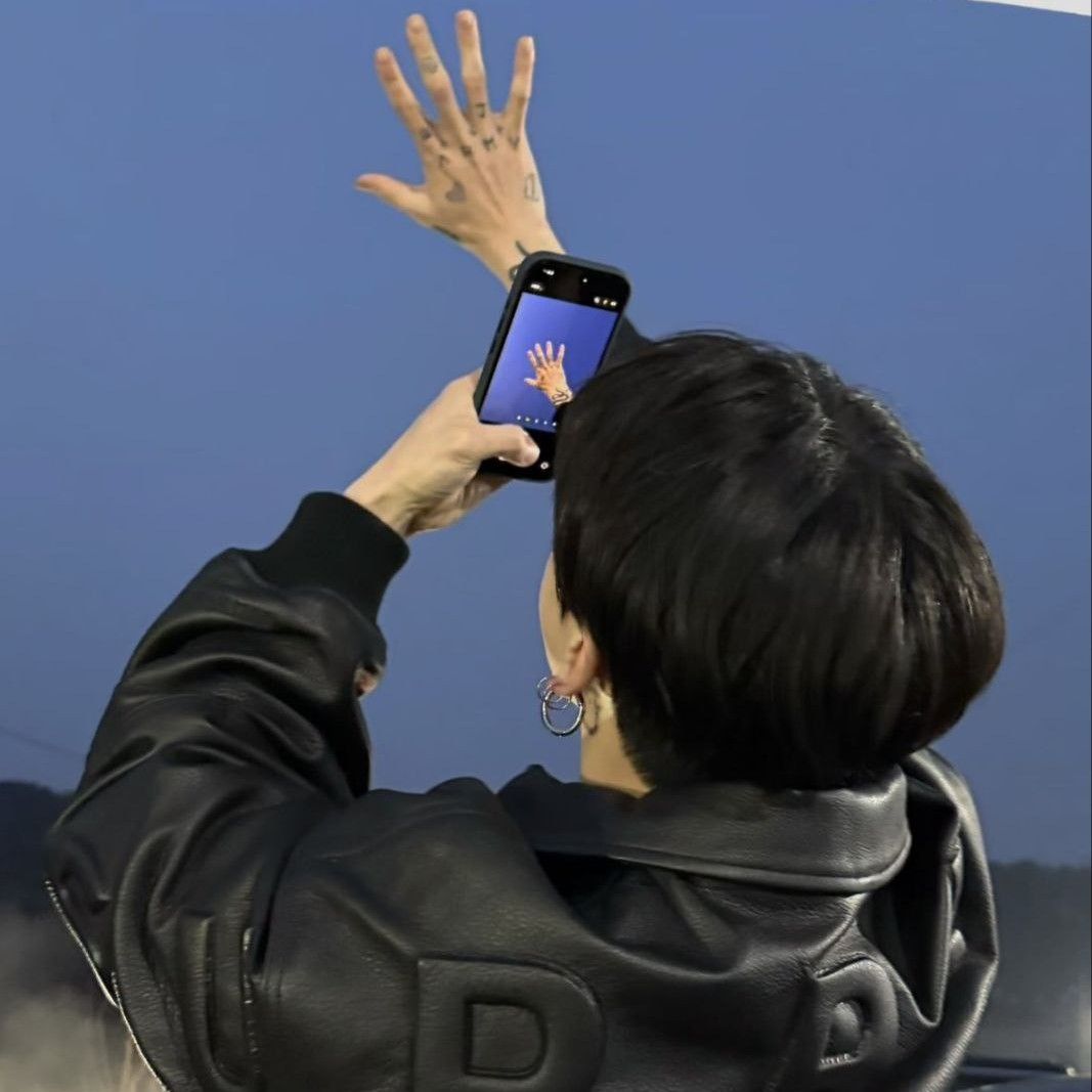 정국 (방탄소년단)의 최신 사진