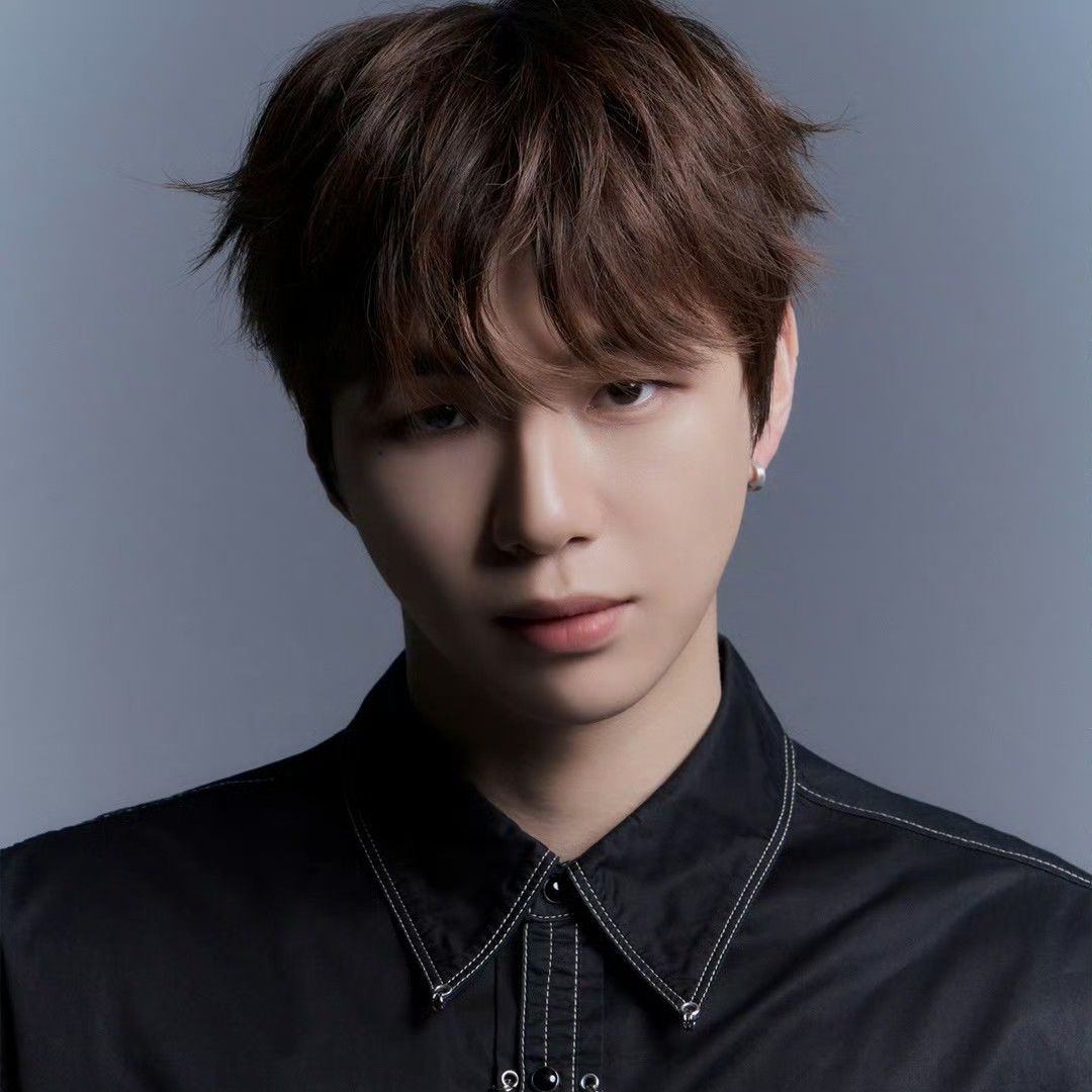 Latest photo of Kang Daniel