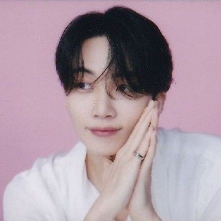 净汉 (SEVENTEEN)的最新活动照片