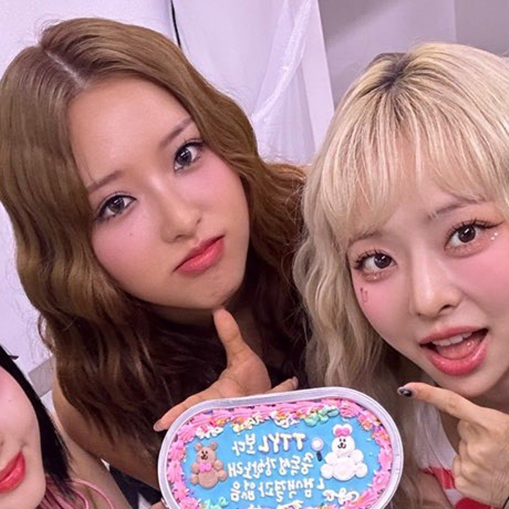 A moment captured by Loossemble's fan