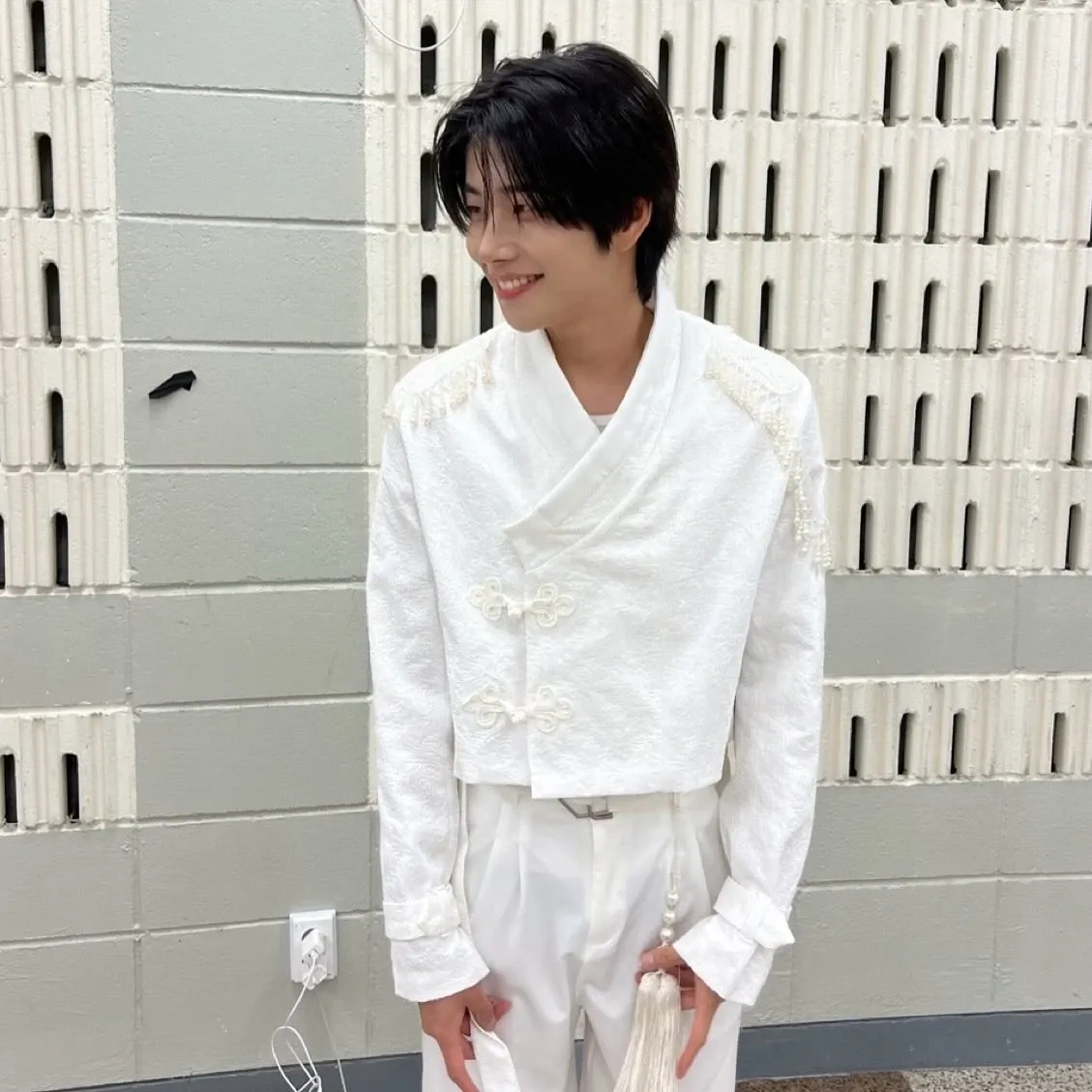 Latest photo of MJ (ASTRO)
