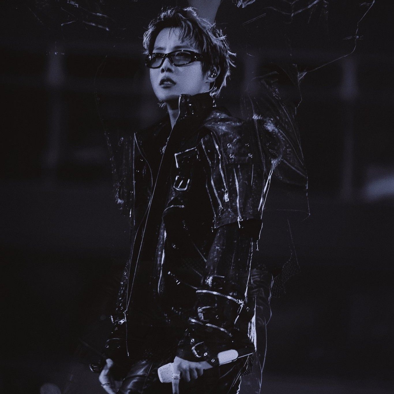 제이홉 (방탄소년단)의 최신 사진