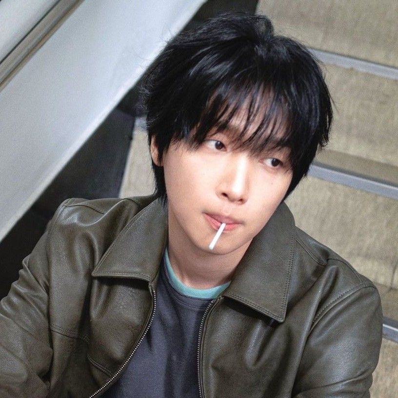 Recent activity shot of Jeong Sewoon