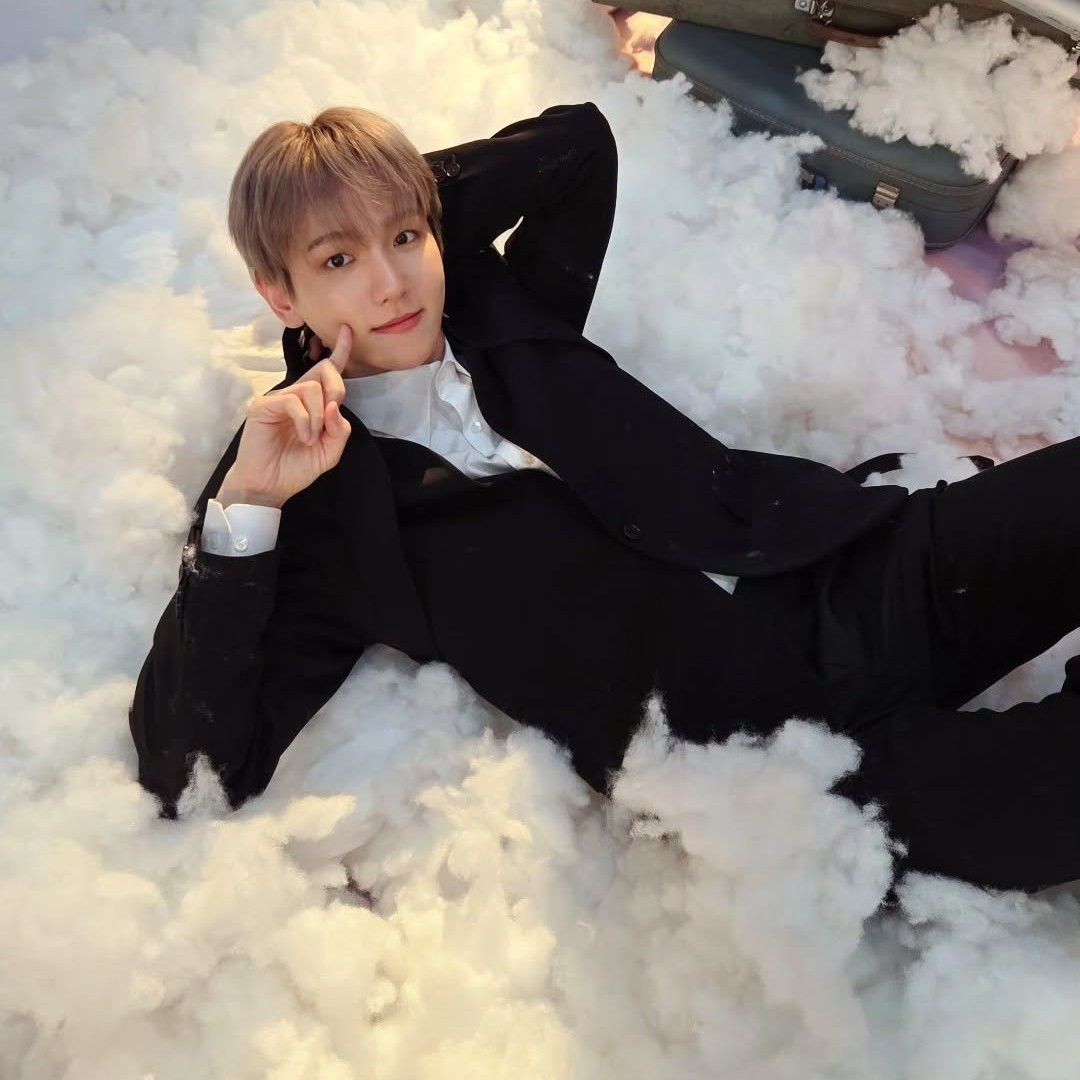 伯賢 (EXO)的最新活動照片