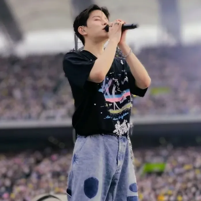 A moment captured by Seungmin (Stray Kids)'s fan
