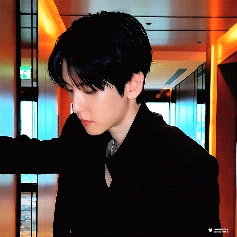 Momen yang diabadikan oleh penggemar Baekhyun (EXO)