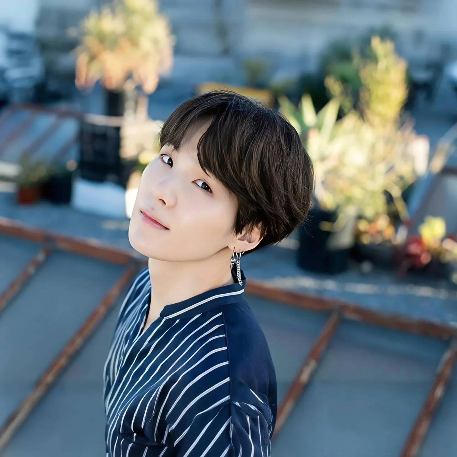 Behind-the-scenes cut of SUGA (BTS)
