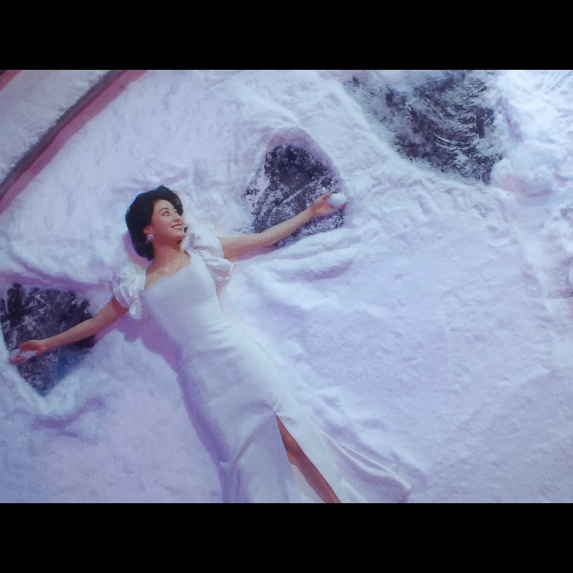 Behind-the-scenes cut of Jihyo (TWICE)