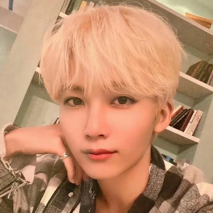 정한 (세븐틴) 최근 활동샷
