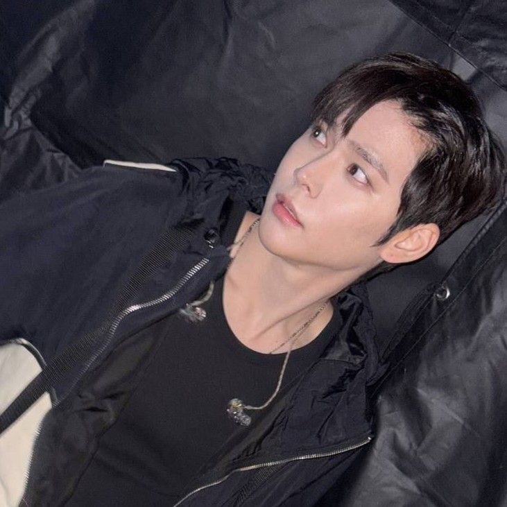 Latest photo of Eunseok (RIIZE)