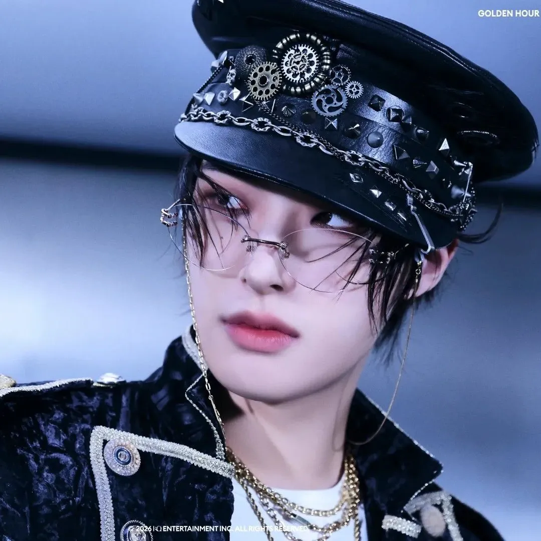 Behind-the-scenes cut of Mingi (ATEEZ)