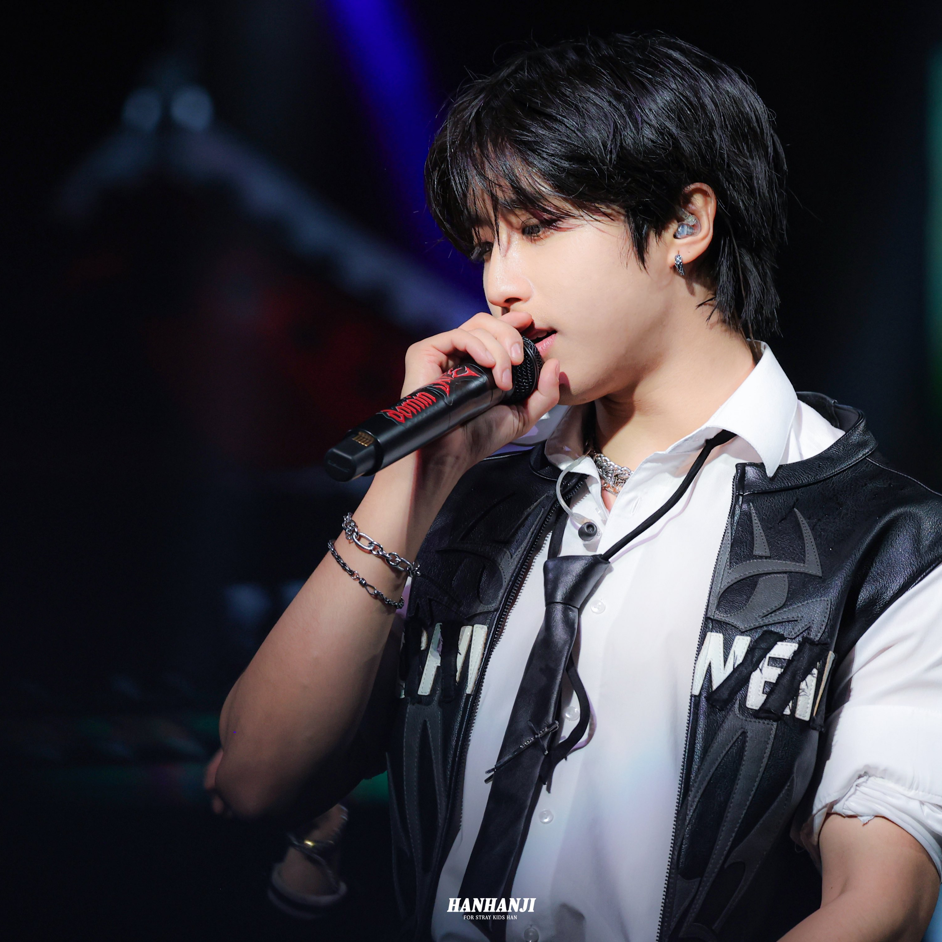 Recent activity shot of HAN (Stray Kids)