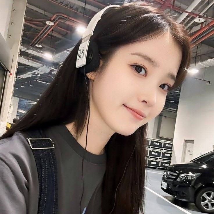 IUの最近の活動写真