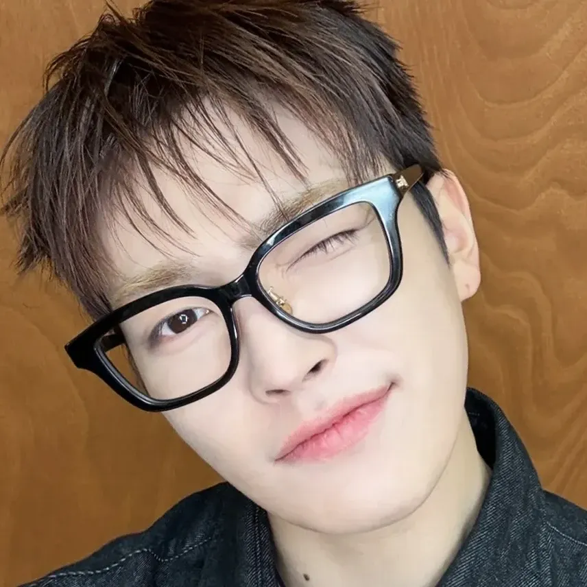 에이티즈의 비하인드 컷