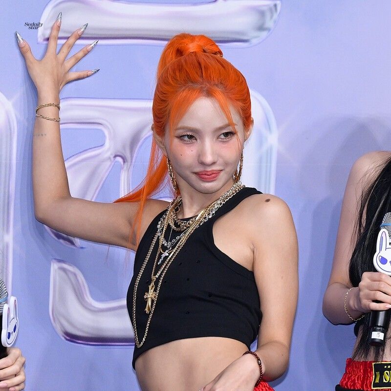 Recent activity shot of Soyeon (i-dle)