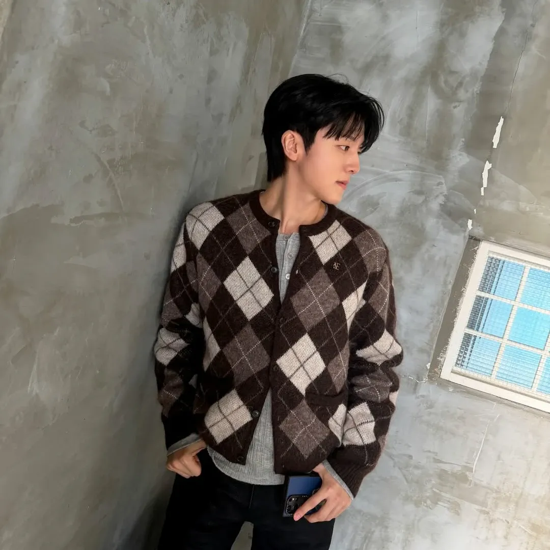 Behind-the-scenes cut of SF9