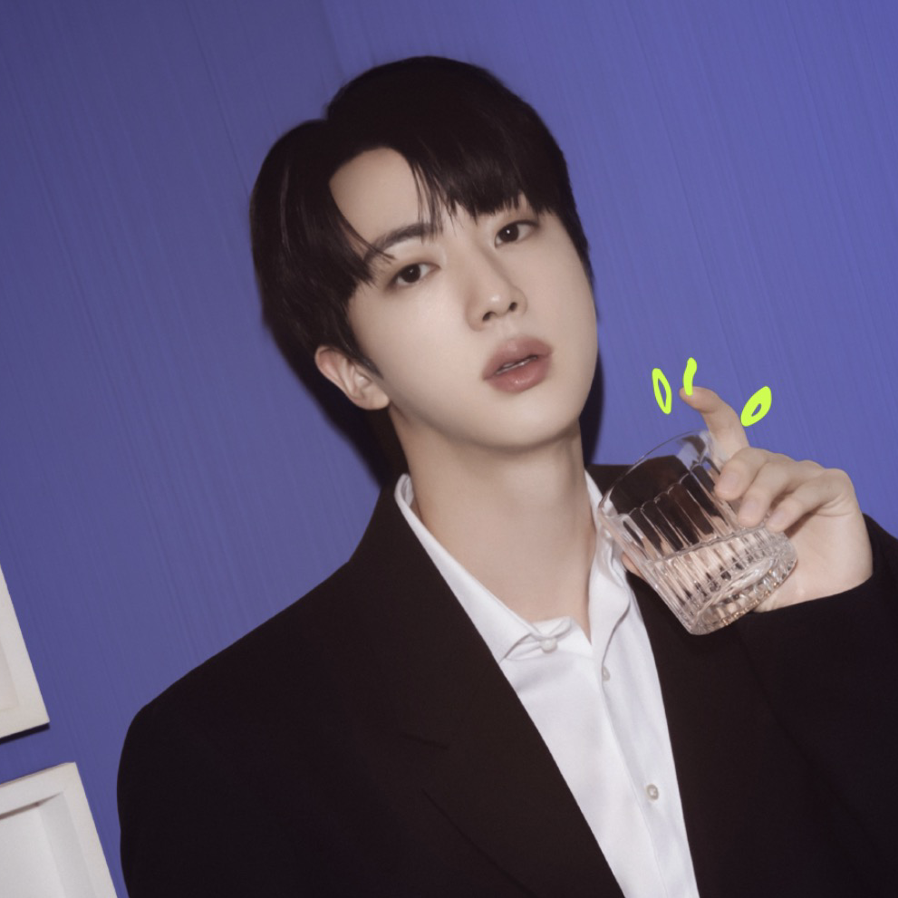 진 (방탄소년단)의 최신 사진
