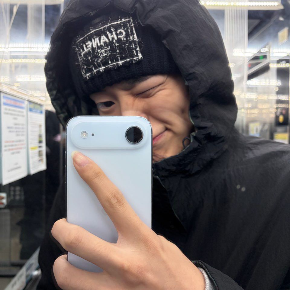 Recent activity shot of Choi Byungchan