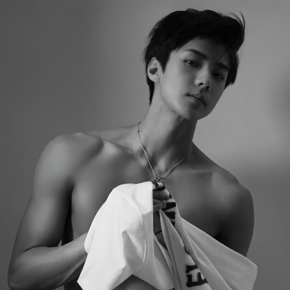 세훈 (EXO)의 최신 사진