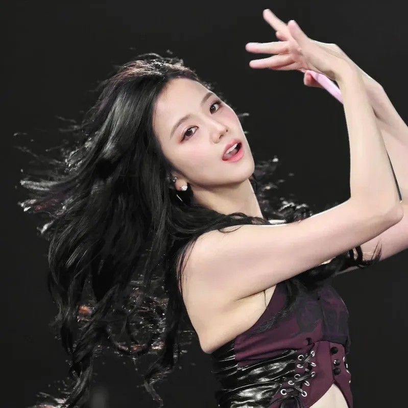 지수 (BLACKPINK)의 최신 사진